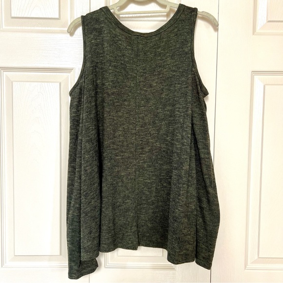 143 Story Cold Shoulder Cutout Swingy Knit Top - Picture 4 of 13